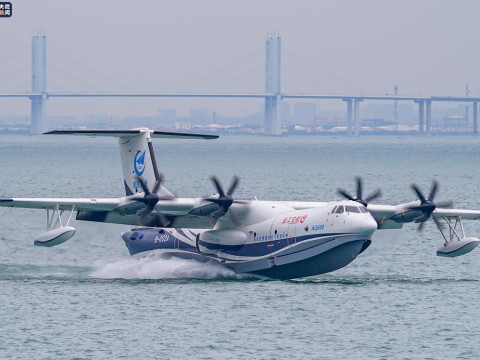 國產某型運輸機模擬器